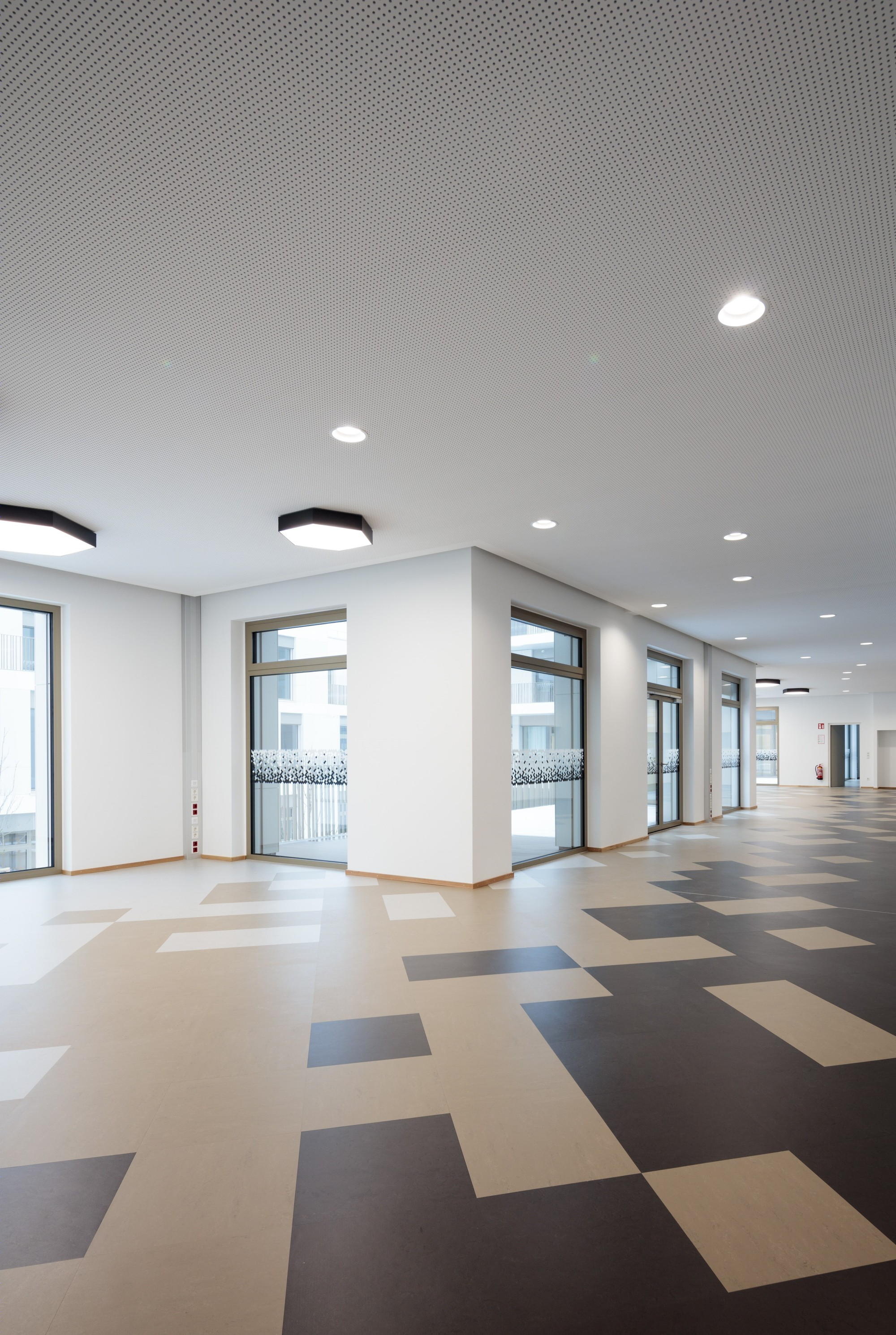 维也纳西部高中-17