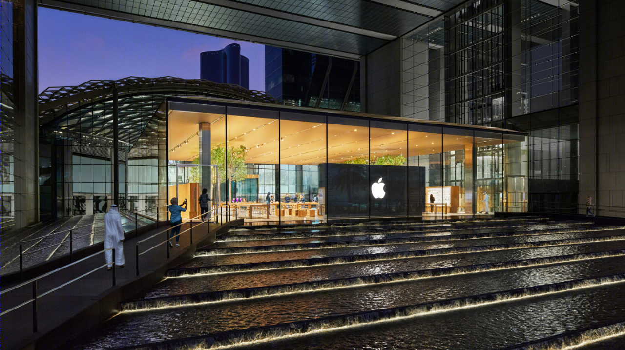 Apple Al Maryah Island 苹果旗舰店丨阿联酋阿布扎比丨Foster Partners 与 Apple 设计团队-12
