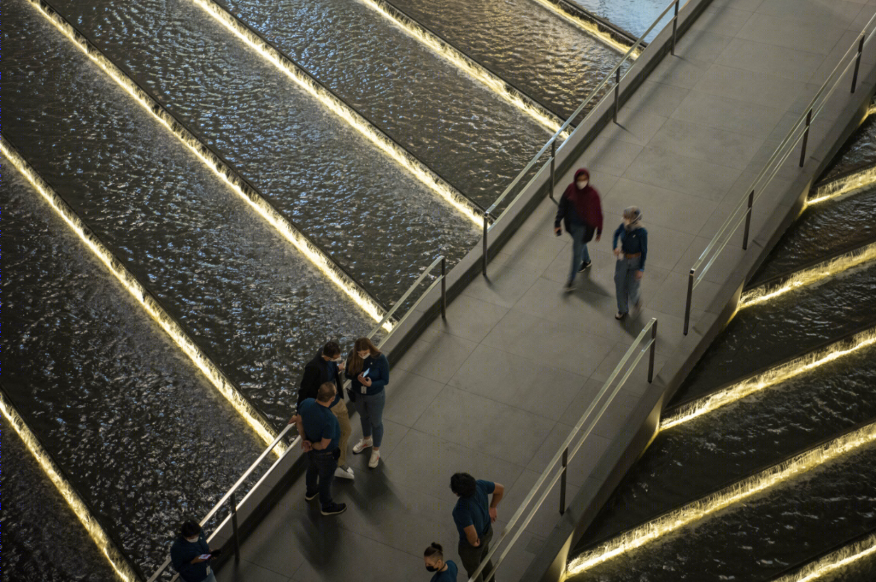 Apple Al Maryah Island 苹果旗舰店丨阿联酋阿布扎比丨Foster Partners 与 Apple 设计团队-15