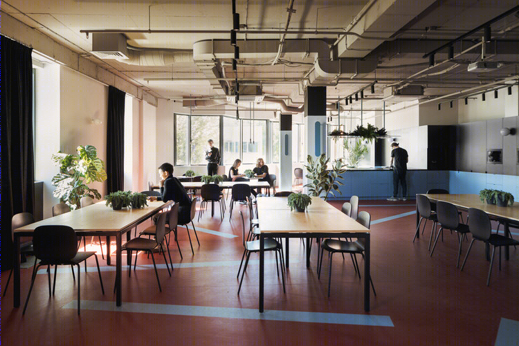 PandaDoc 办公室的现代“第三波”设计-21