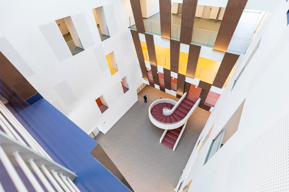 罗马大学“智慧”医学与心理学新学院-9