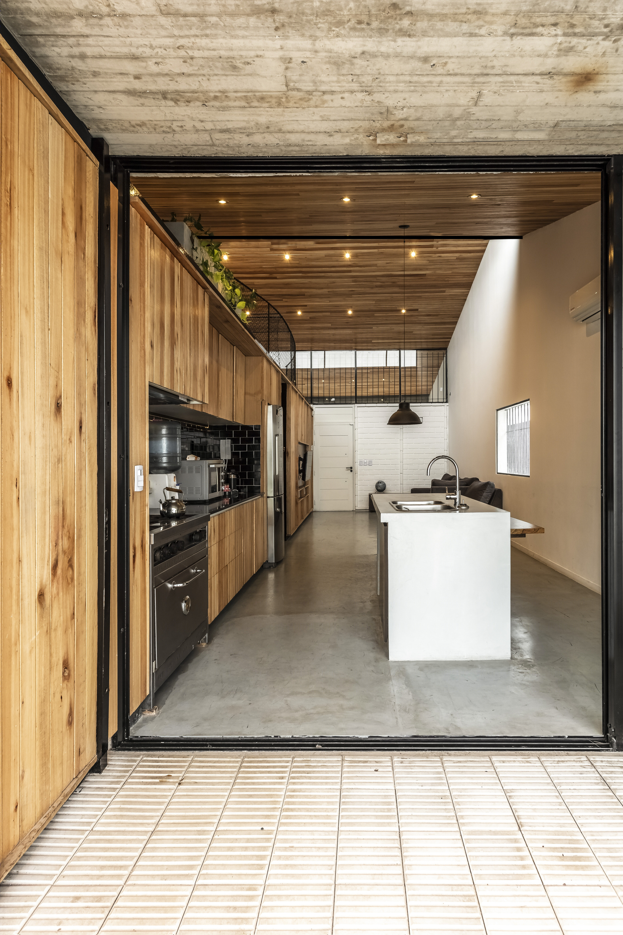 Banfield House 环形城市中的宜居改造-18