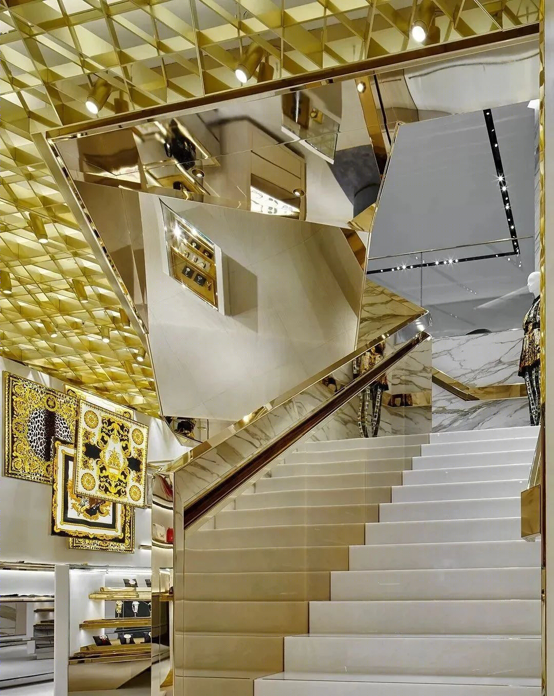 范思哲全球旗舰店设计丨法国丨温内尔.尼古拉斯-34