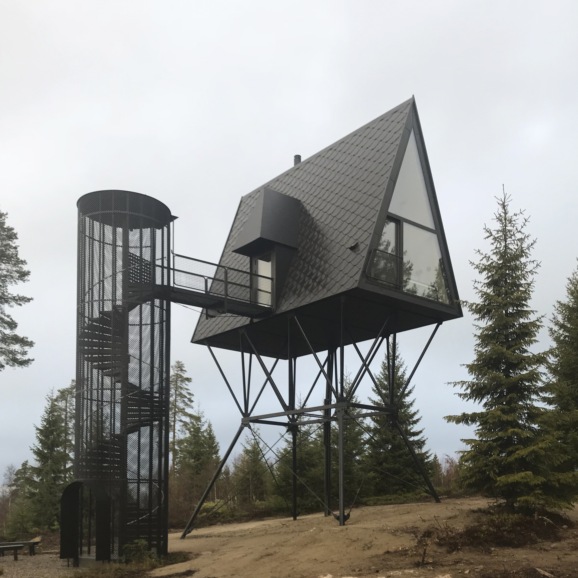 悬浮森林的神秘小屋-14