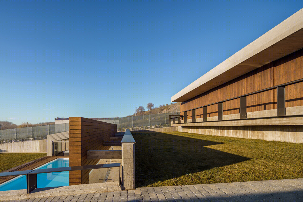 斜坡上的娱乐空间 · Espacio de ocio（2019）-19