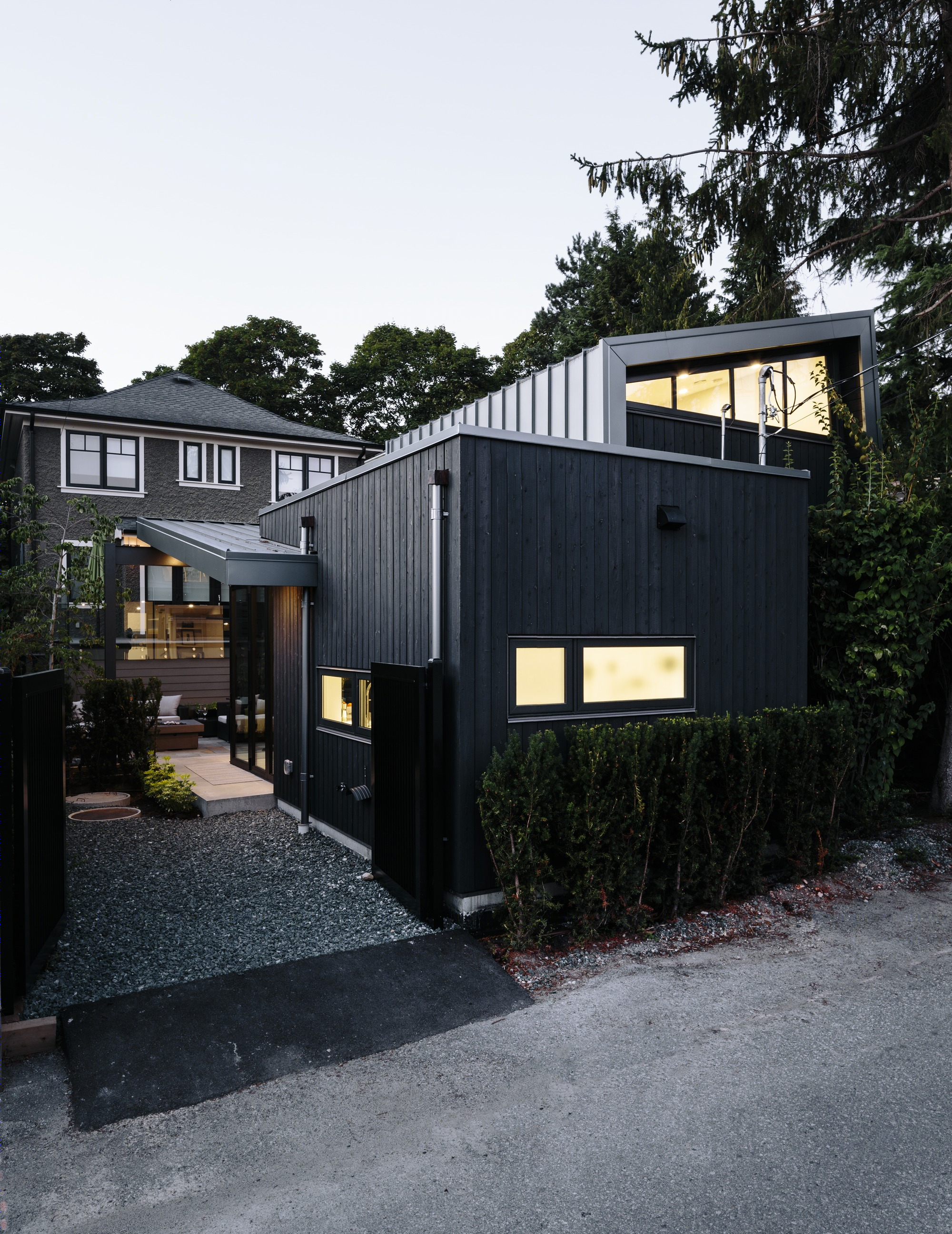温哥华 Laneway House 别墅设计,打造室内外无缝连接空间-13