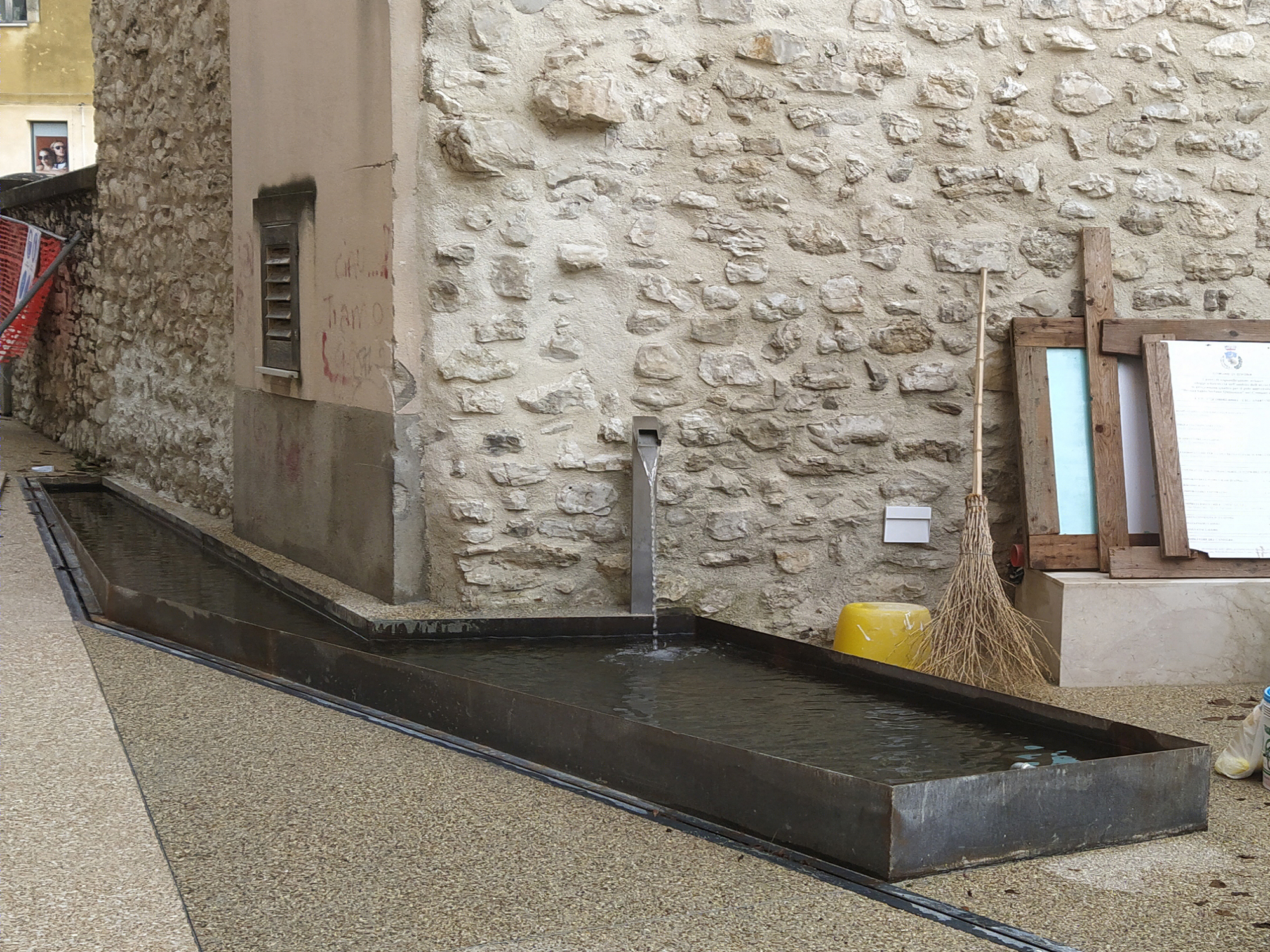 记忆重生 | 意大利 Bivona 市广场剧院设计-3