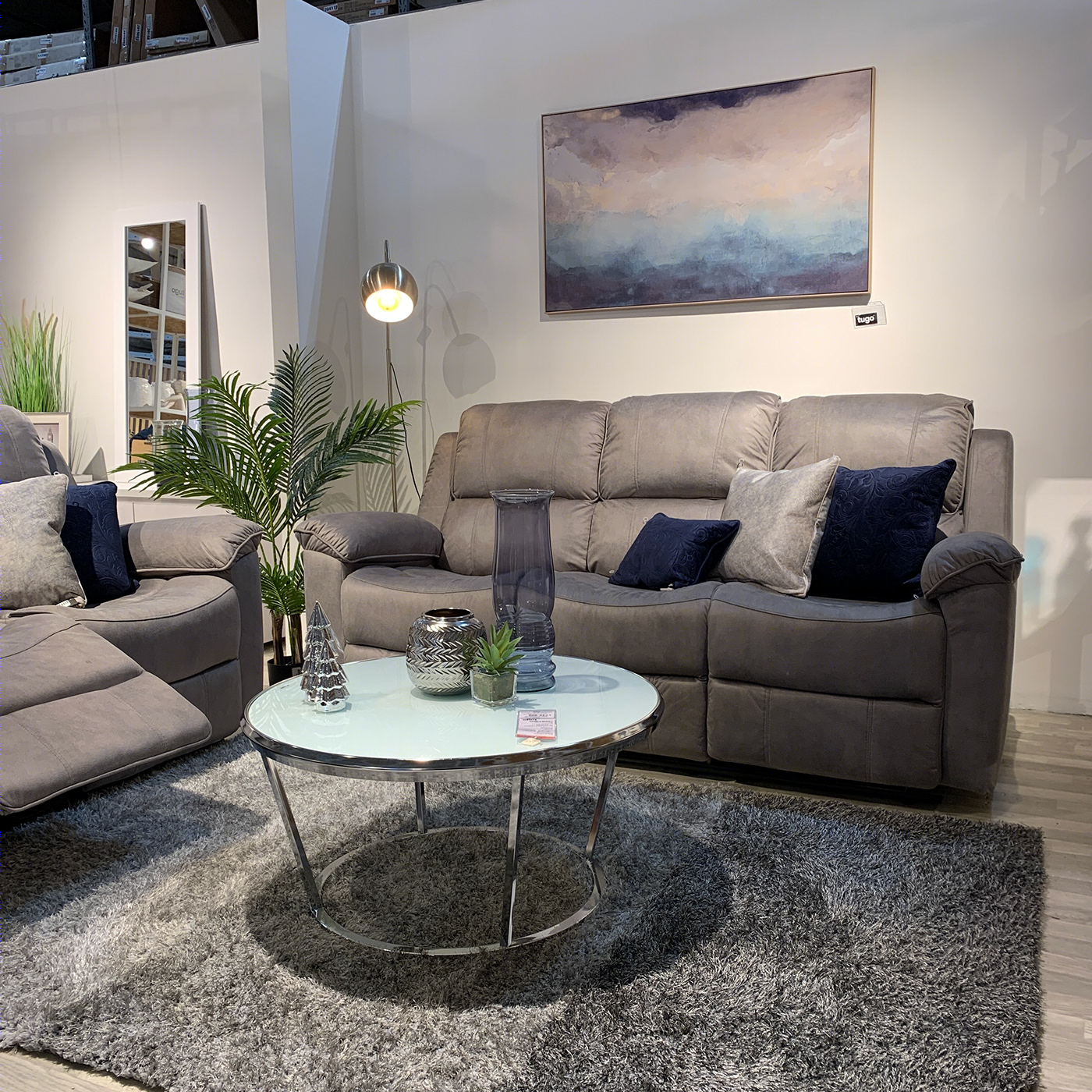 Anastasiya Gushchina丨展厅丨Sofa Nantes丨法国-1