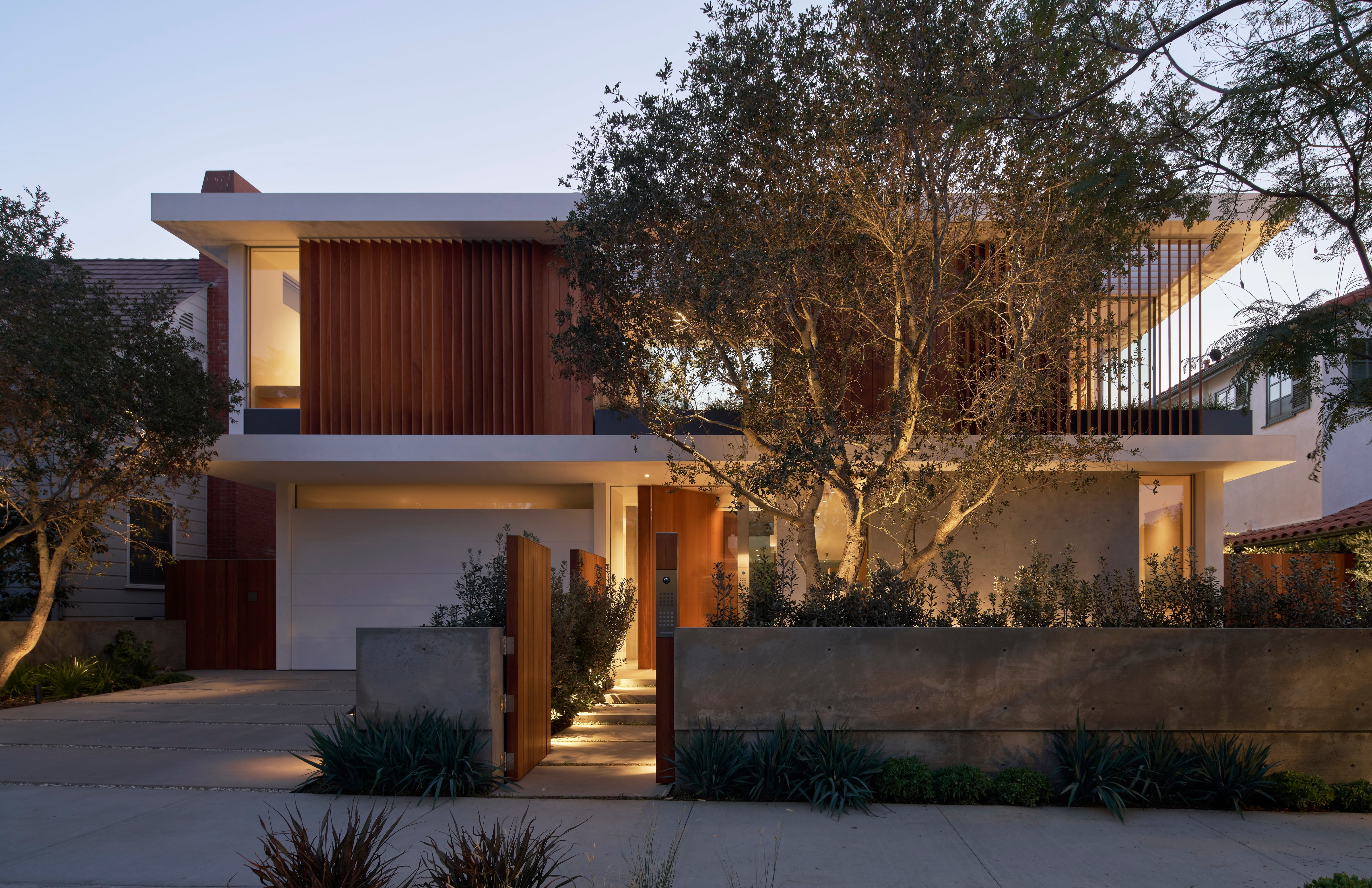 Montalba Architects 打造绿意环绕的垂直庭院别墅 SL2 House-21