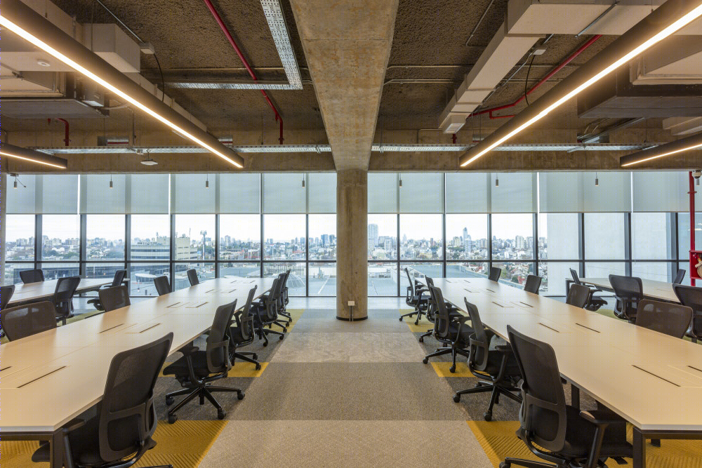 马卡多·席尔维提的波尔图多特办公公园公共空间设计-23