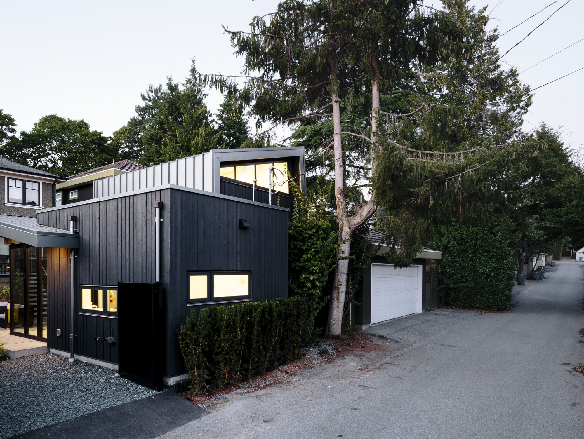 温哥华 Laneway House 别墅设计,打造室内外无缝连接空间-19