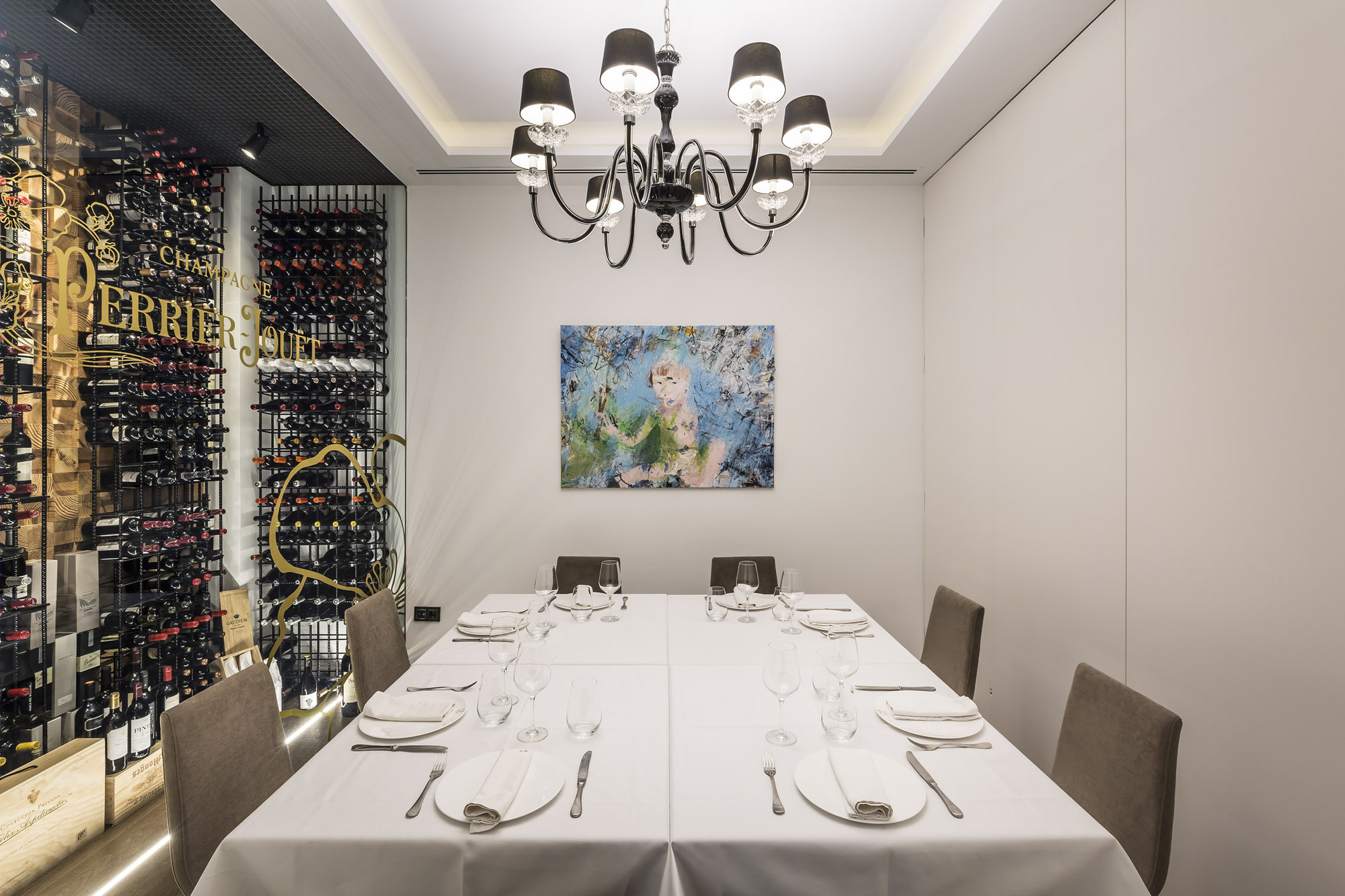 旧屋新生，美食与优雅共融的餐厅设计-23