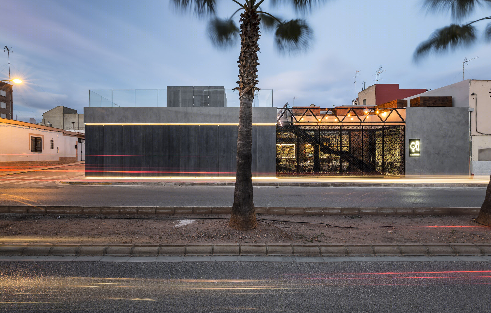 旧屋新生，美食与优雅共融的餐厅设计-29