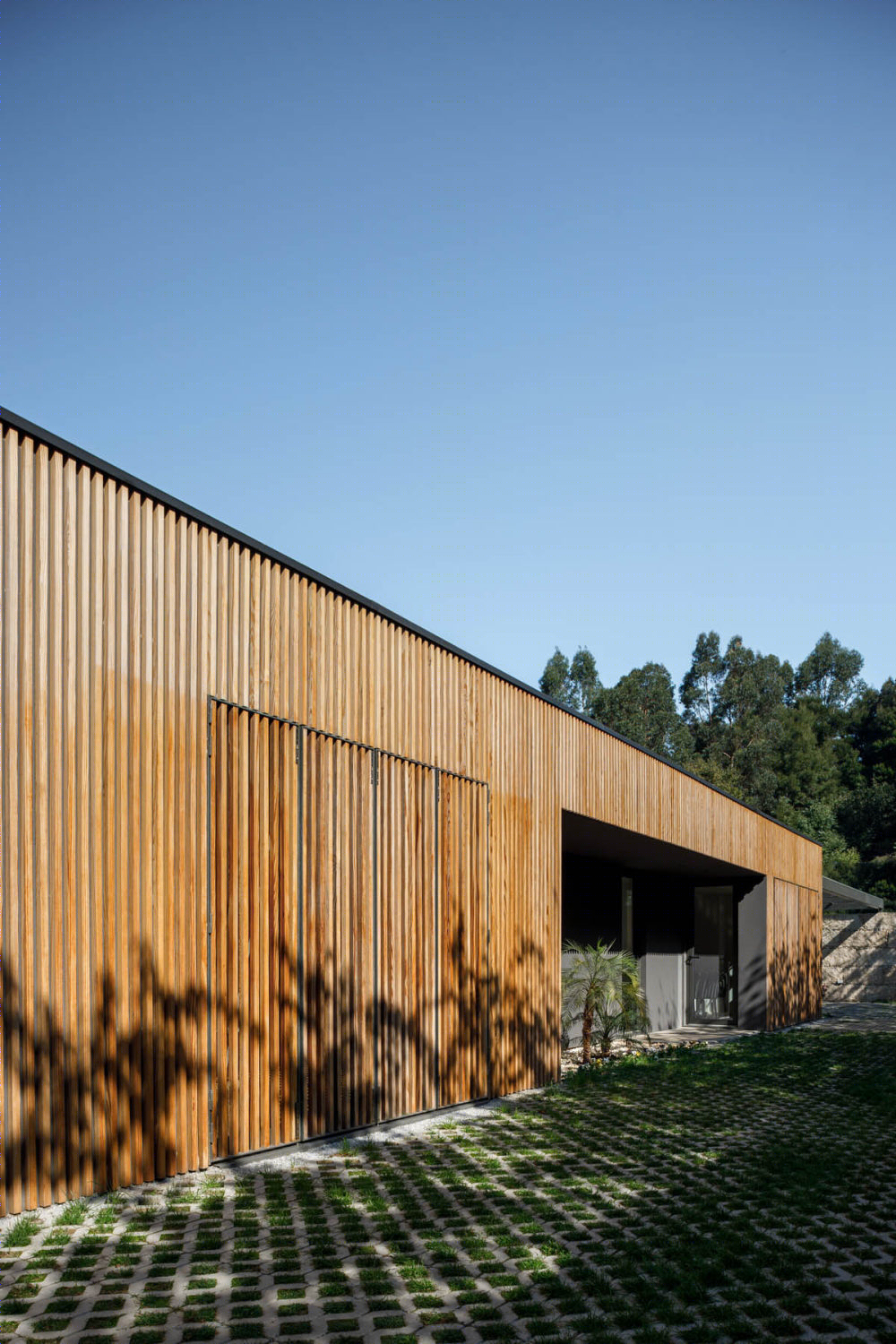 葡萄牙 Santo Tirso 之家，自然与传统的美妙融合-25