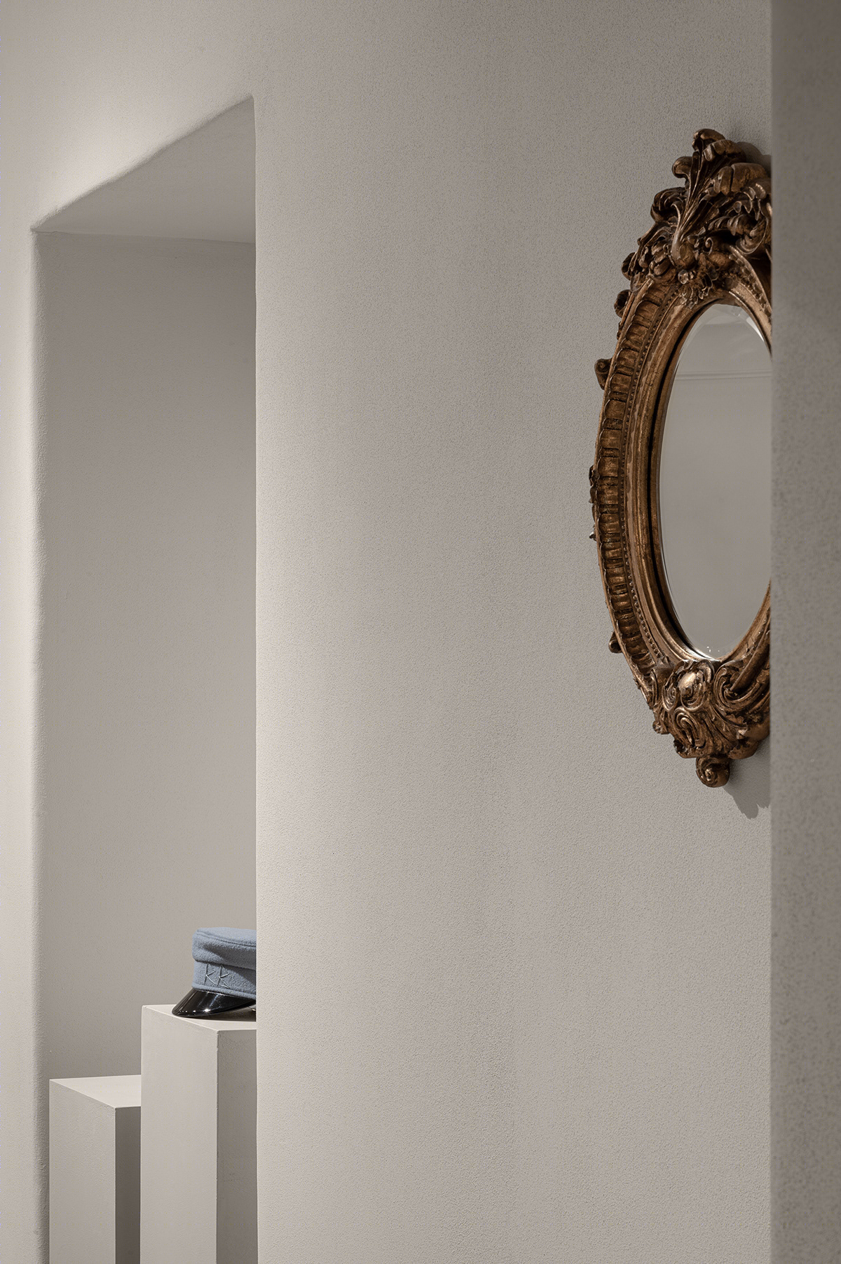 乌克兰京都 Ruslan Baginskiy 帽子店丨乌克兰基辅丨Rina Lovko 工作室-81