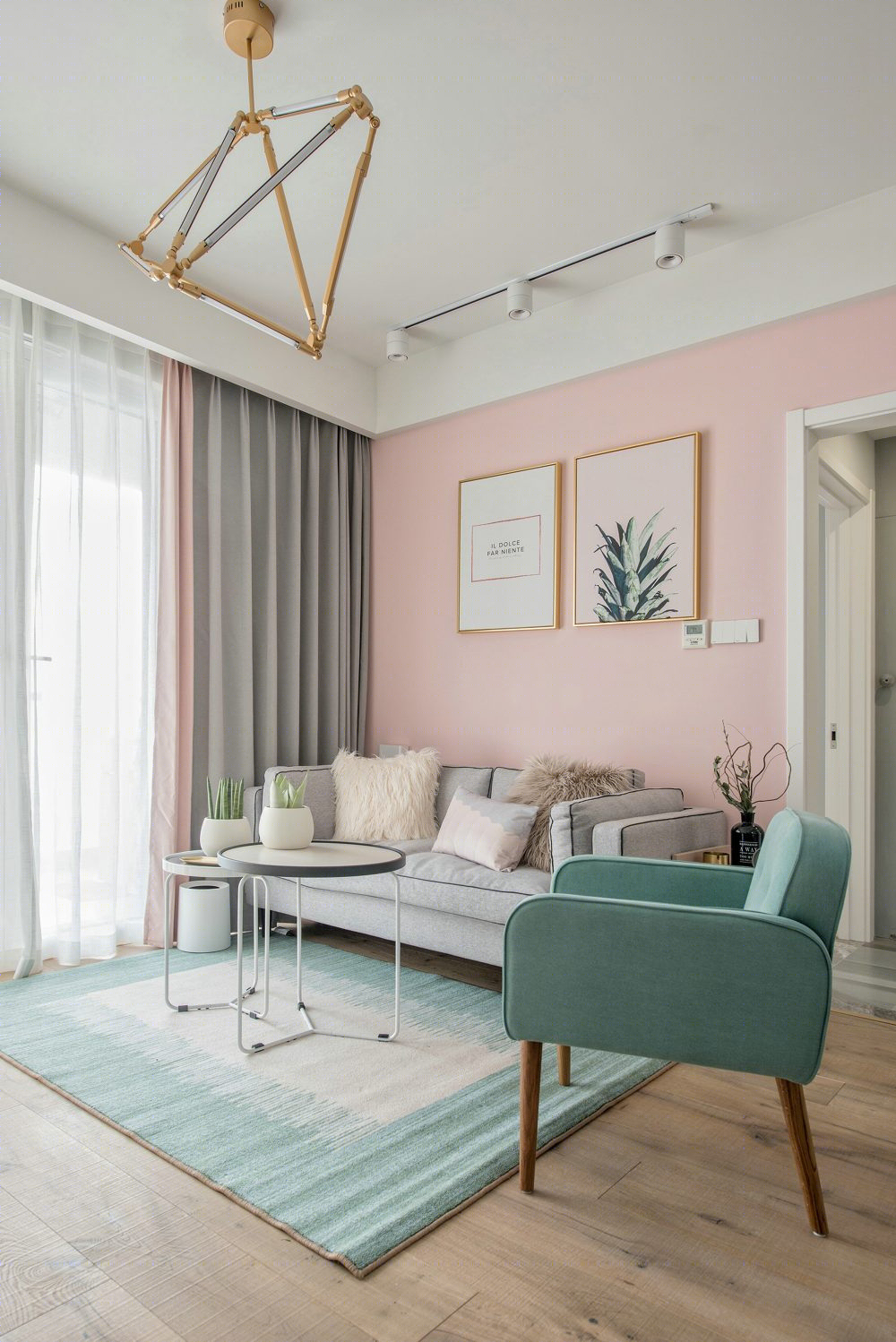 简约恬静，重塑温馨家居空间-23