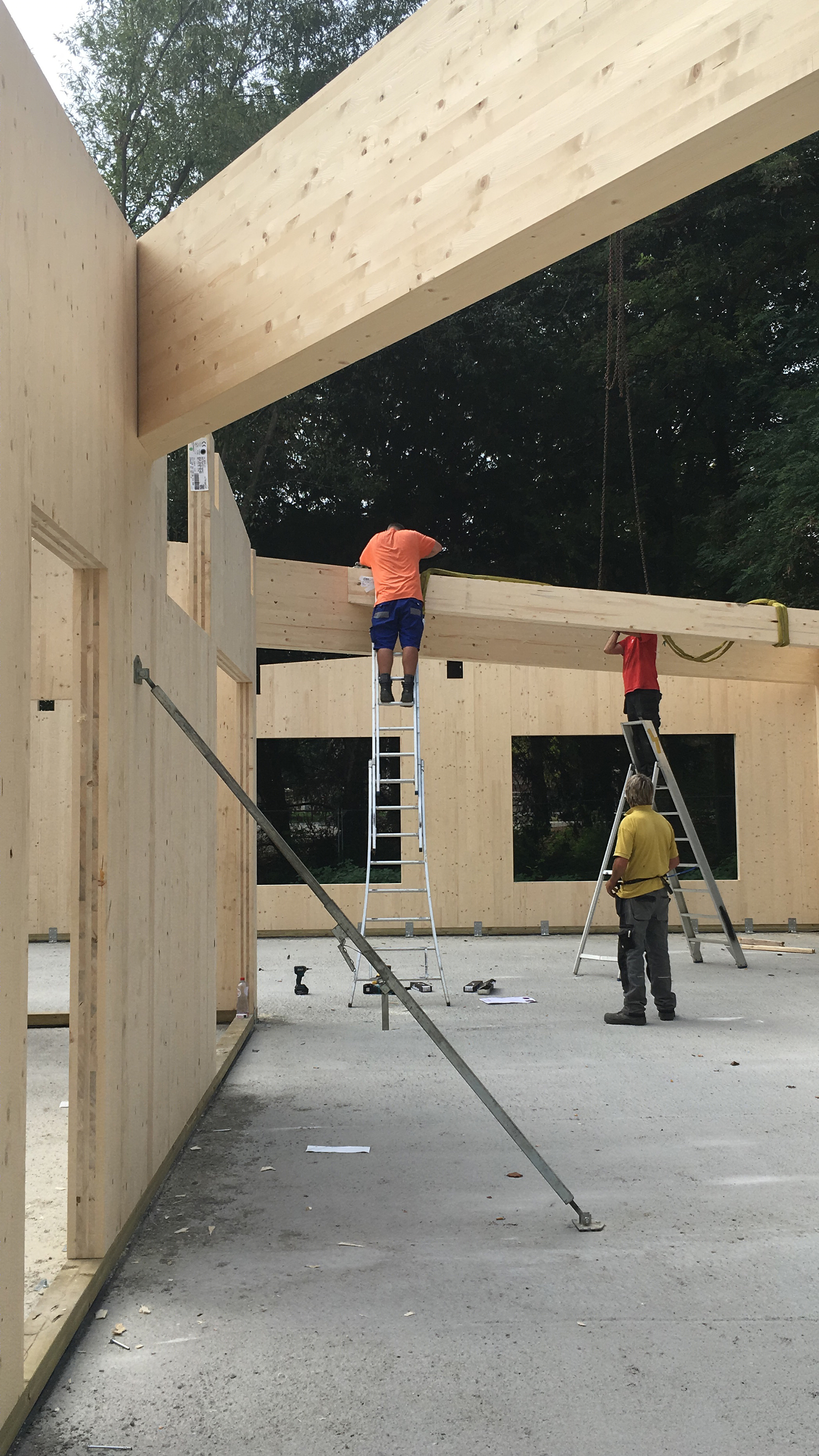 绿色城堡中的轻盈学园——Groenendaal 小学公园教室-17