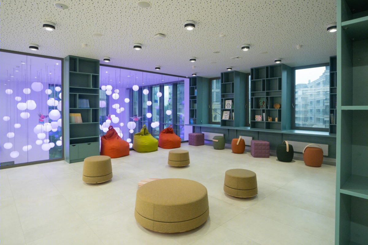 斯涅吉里学校-14