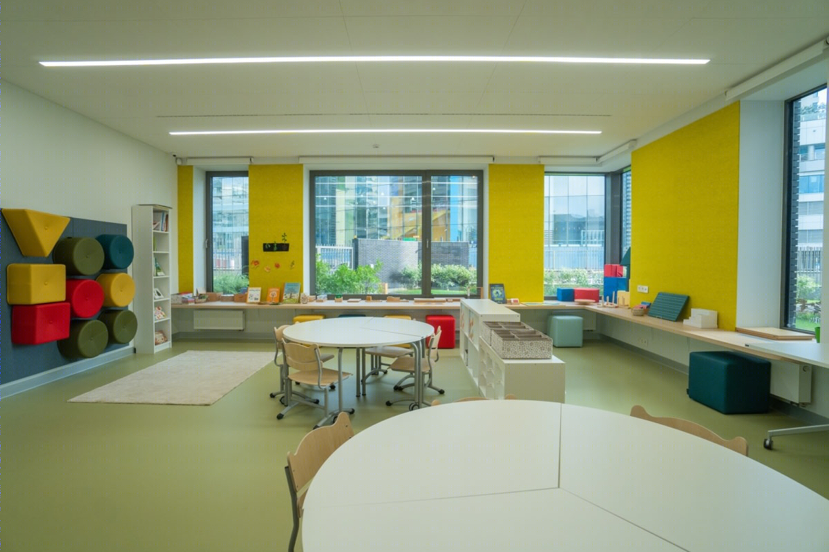 斯涅吉里学校-17