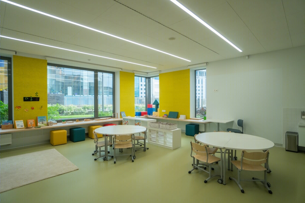 斯涅吉里学校-18