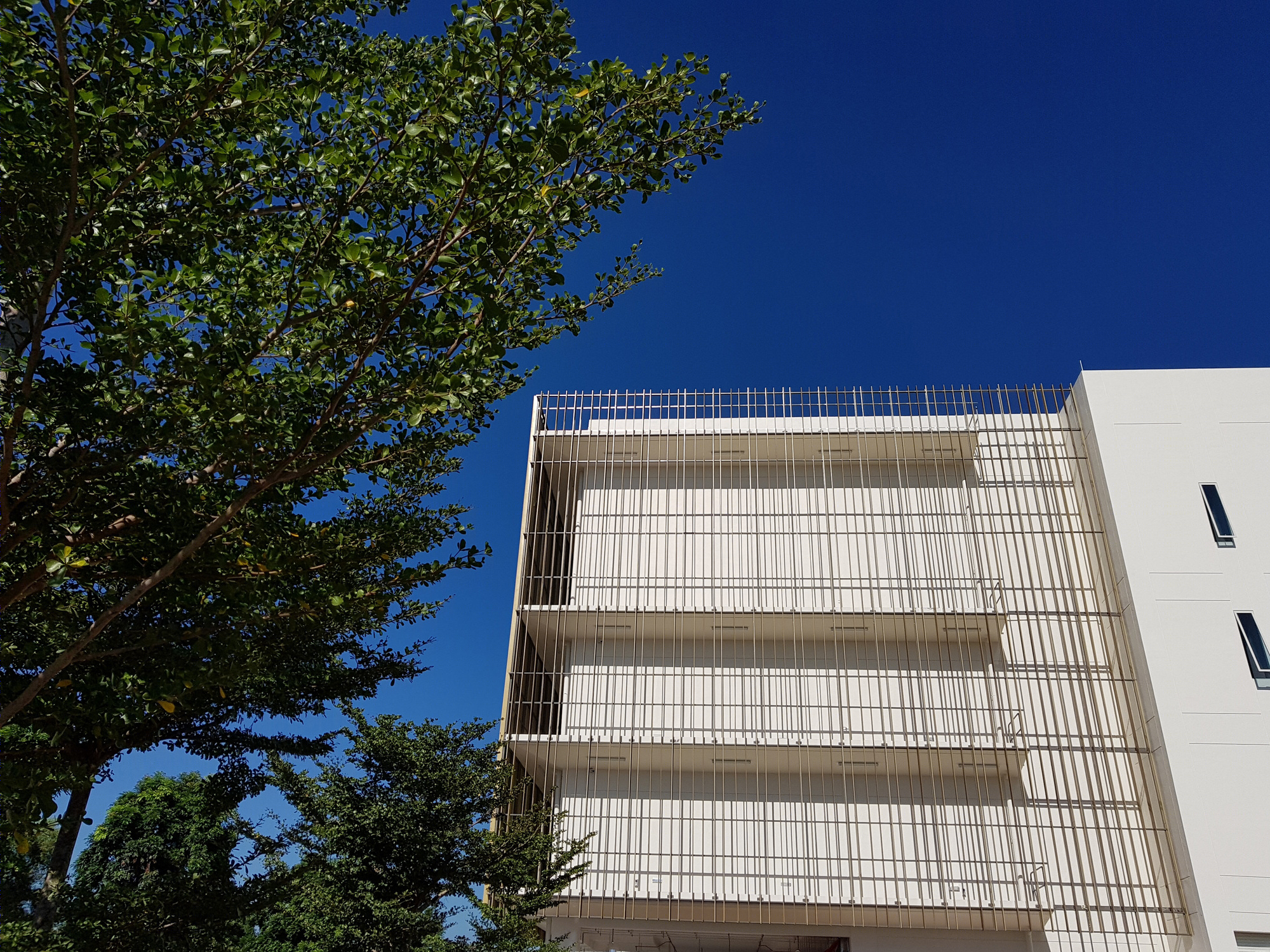 Sora 数据中心办公建筑-14