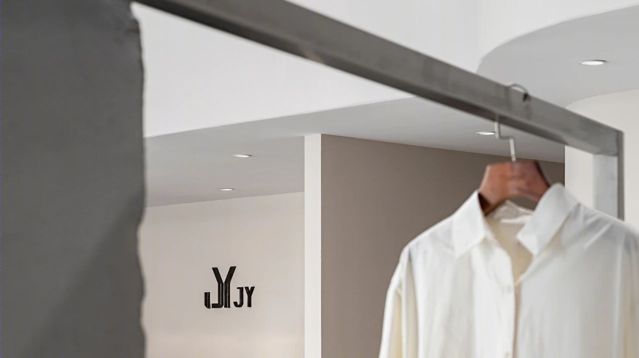 JYJY 服装商业空间丨QHD-54