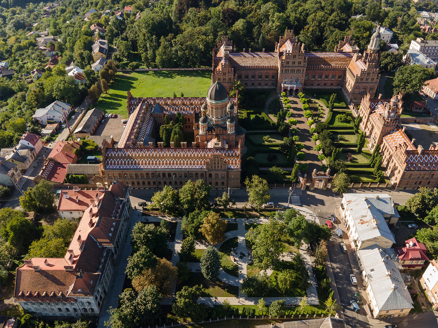 乌克兰广场翻新景观设计丨乌克兰切尔诺夫策丨addli.net-7