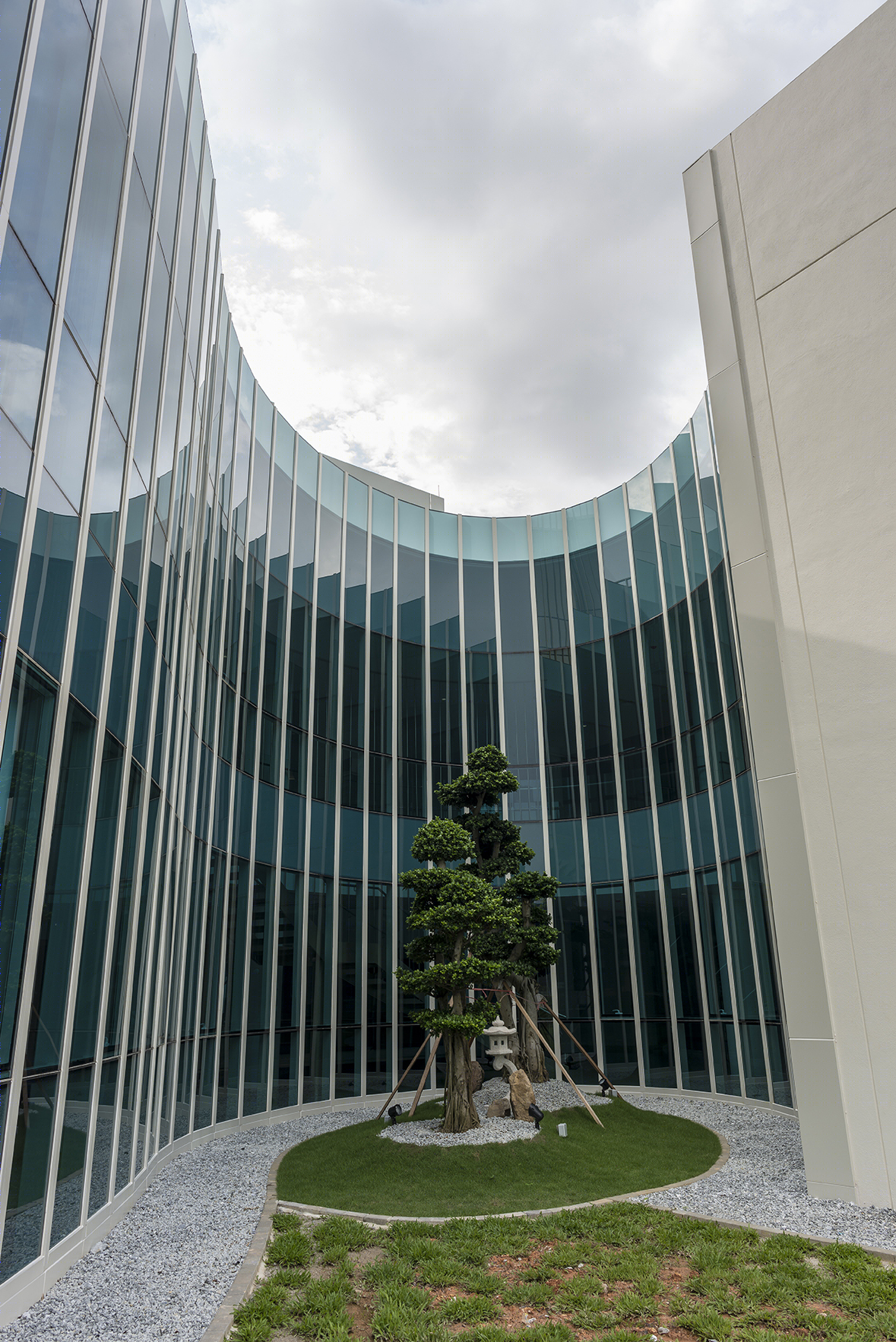 Sora 数据中心办公建筑-20