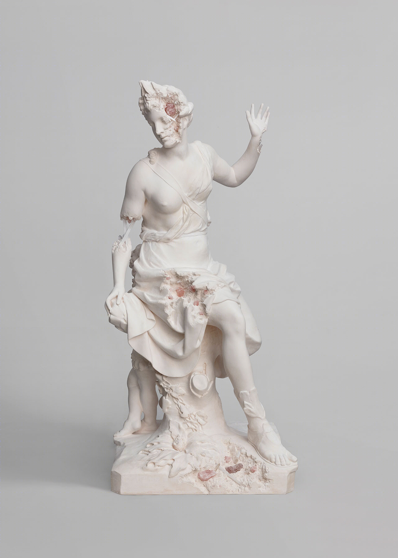 巴黎,3020 | Daniel Arsham 解构雕塑名作,呈现未来遗物-7