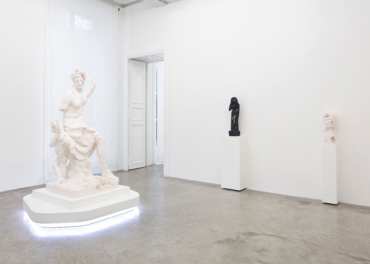 巴黎,3020 | Daniel Arsham 解构雕塑名作,呈现未来遗物-9