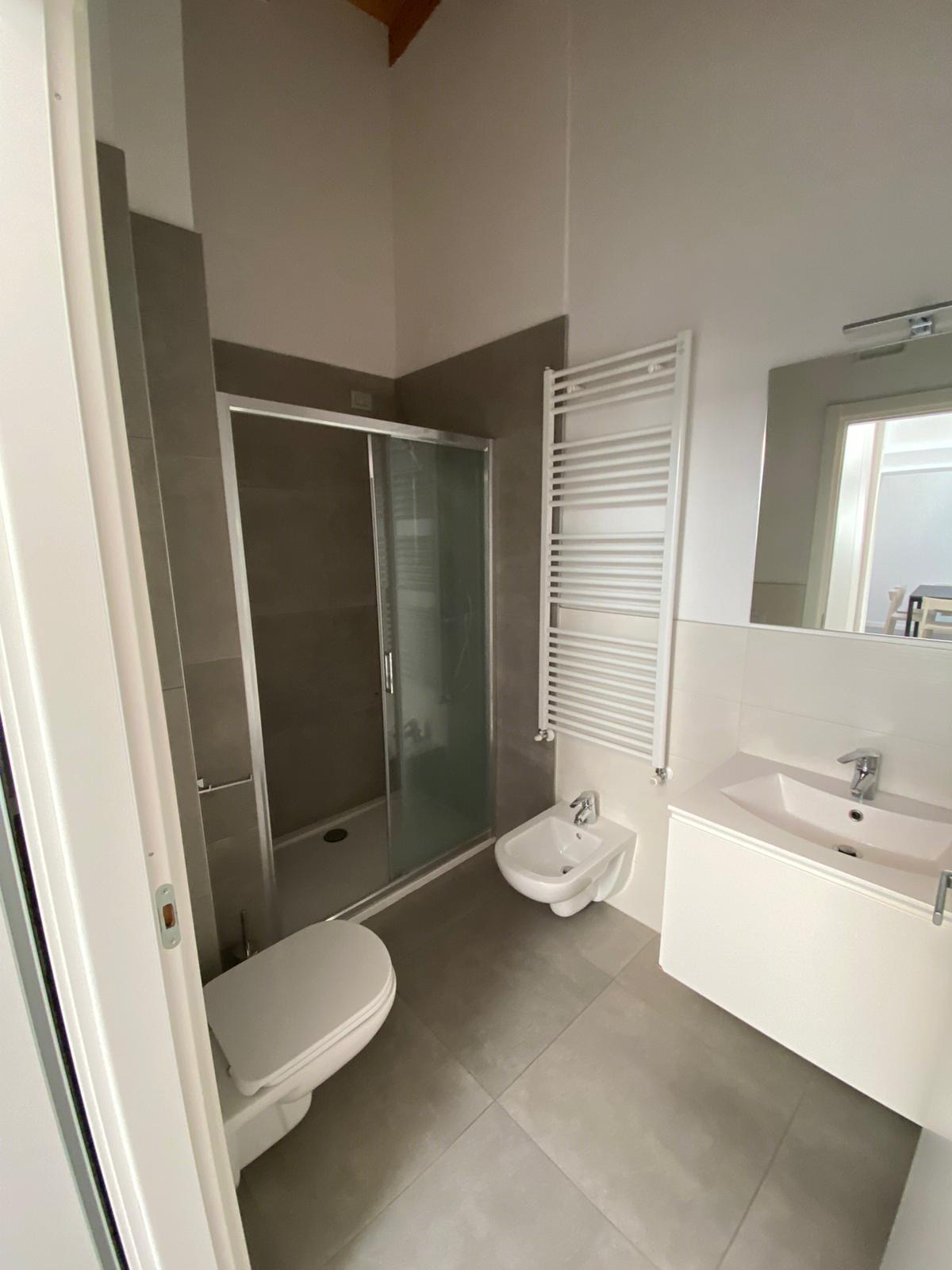Realizzazione e allestimento alloggio turistico/businnes-6