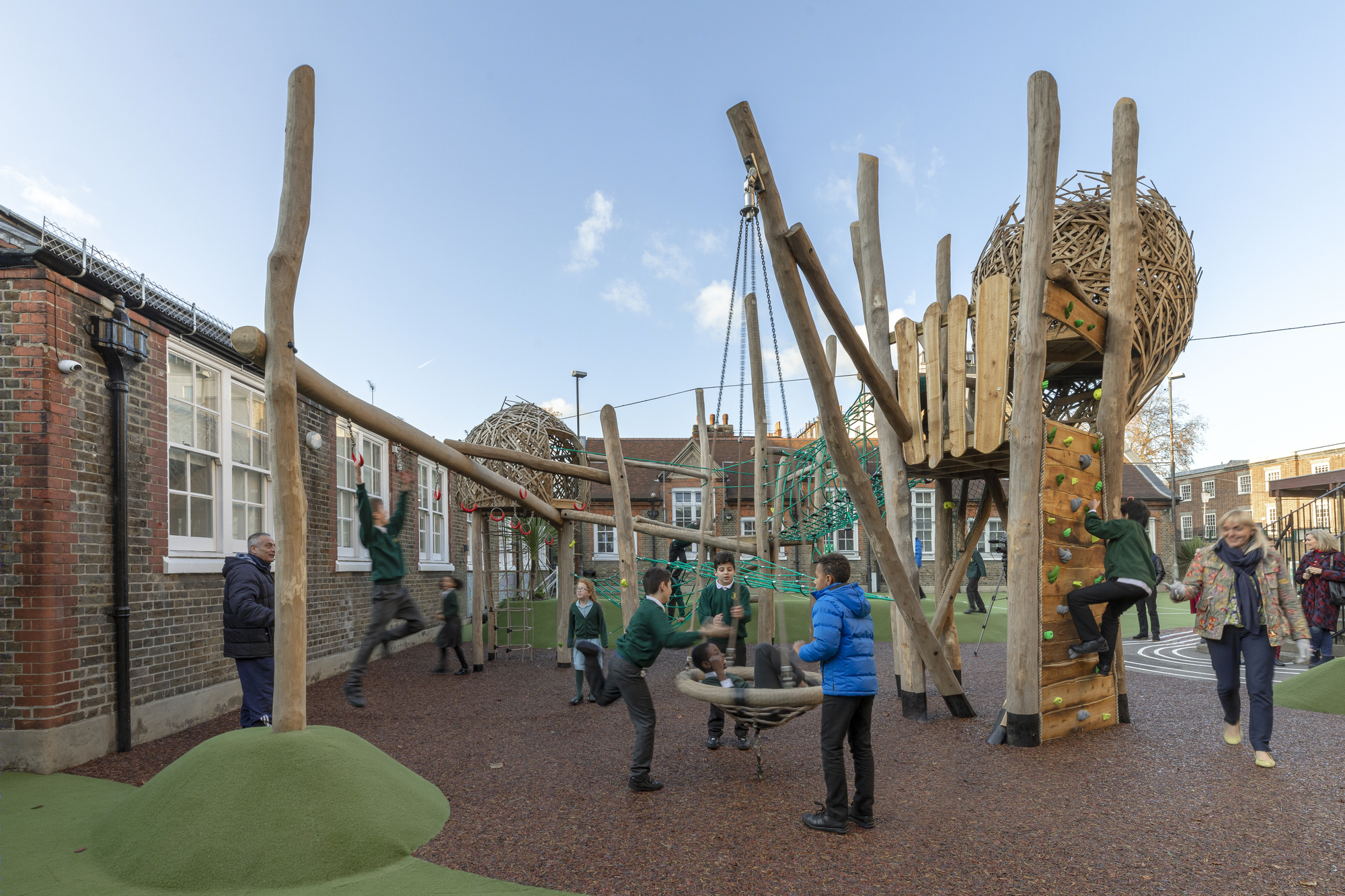 Foster + Partners丨小学丨Park Walk Primary School Playground-9