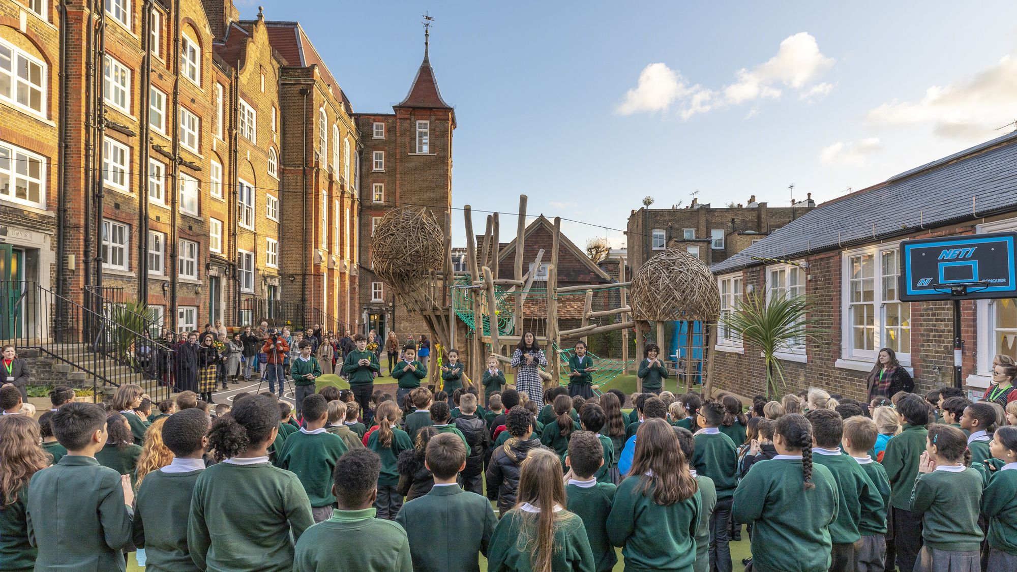 Foster + Partners丨小学丨Park Walk Primary School Playground-10