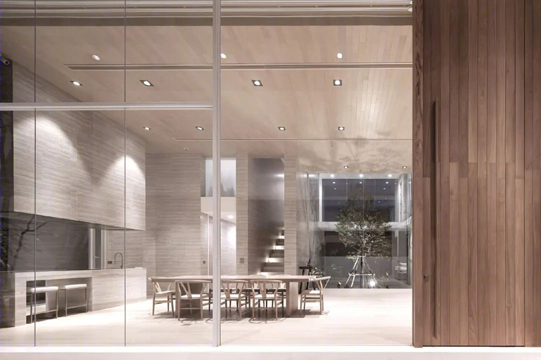 悬浮墙打造私人豪宅视野-15