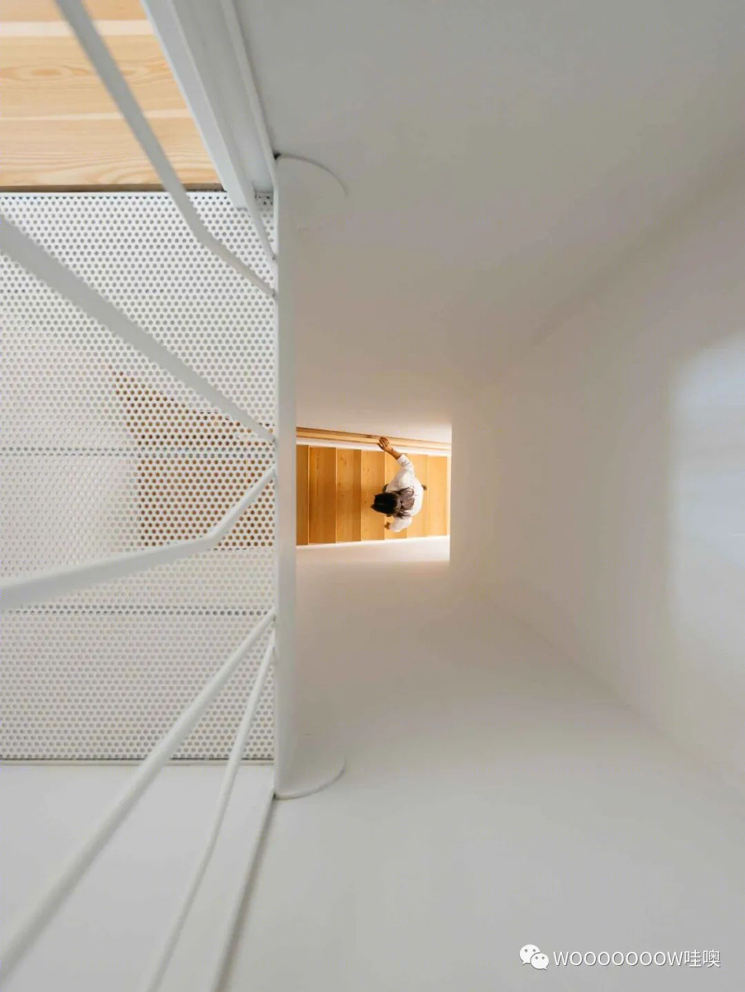 里斯本 Rua Bartolomeu Dias 住宅,翻新扩建的现代魅力-21