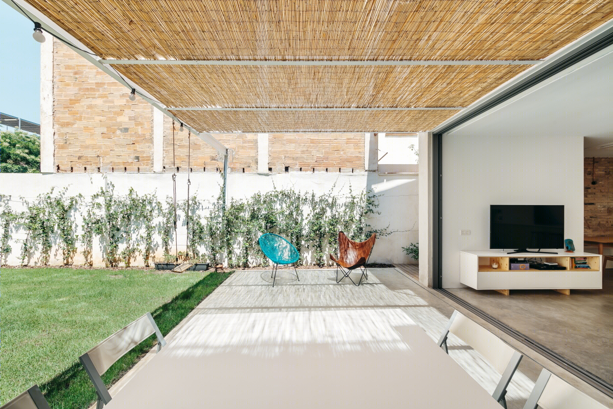 巴塞罗那老屋翻新，融入自然与历史-36