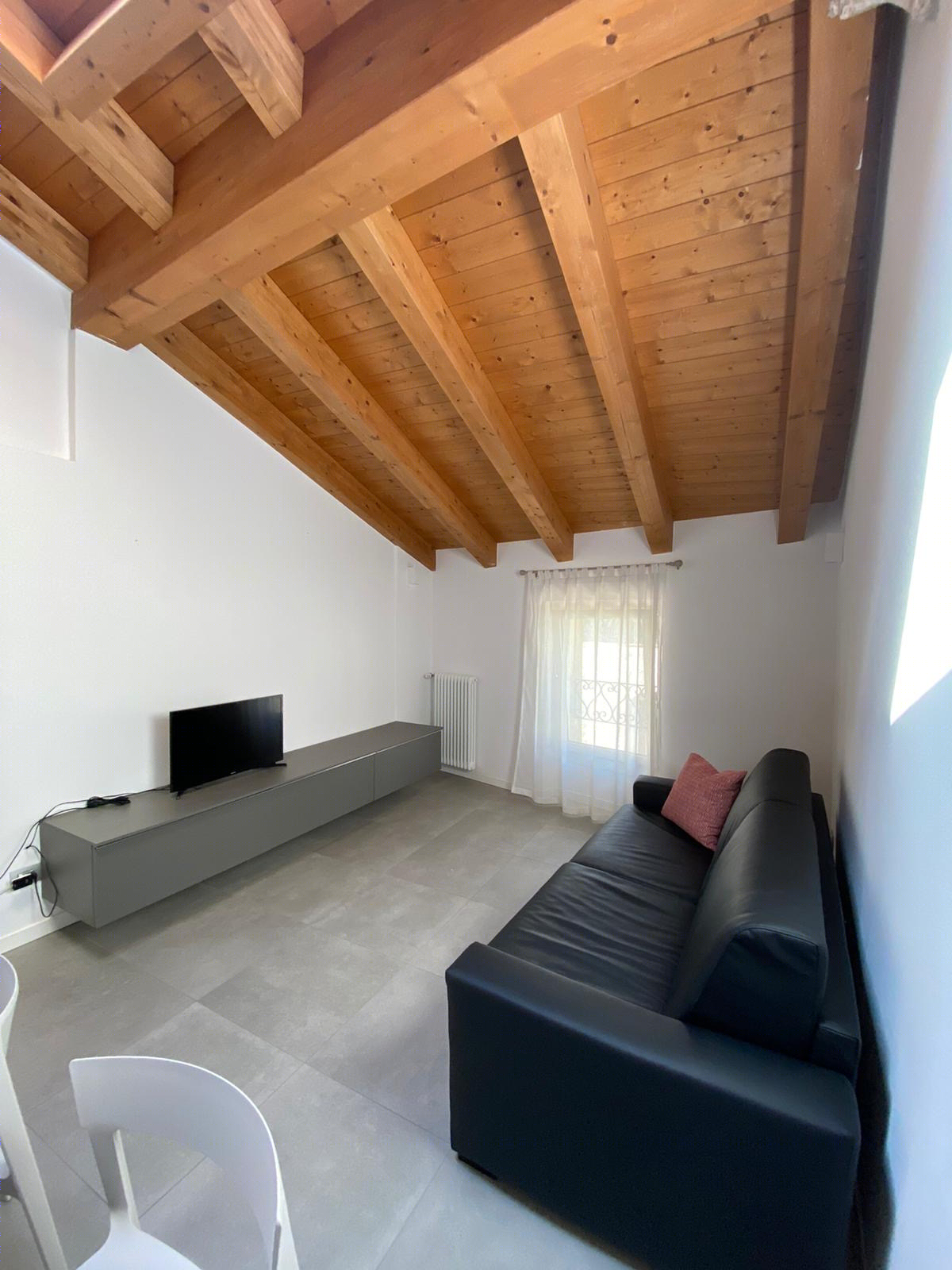 Realizzazione e allestimento alloggio turistico/businnes-15