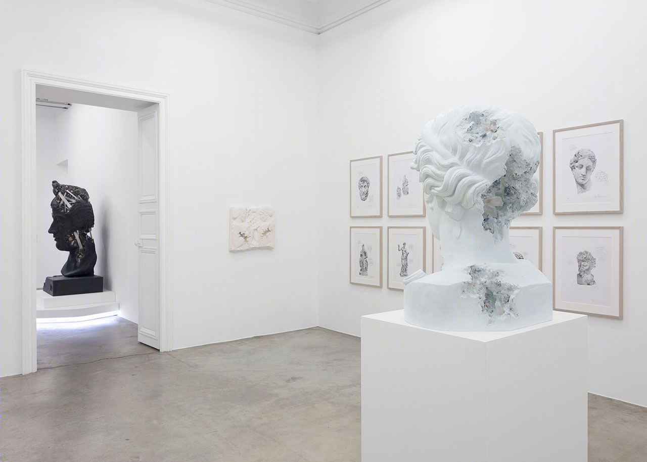 巴黎,3020 | Daniel Arsham 解构雕塑名作,呈现未来遗物-31