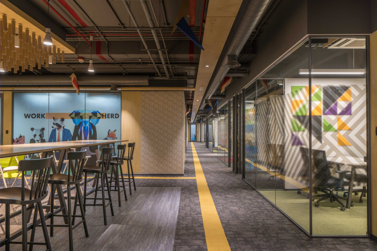 活力无限的工作空间设计-18