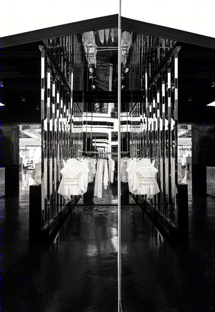 南昌暗黑系买手店 | 镜面空间的多面诠释-19