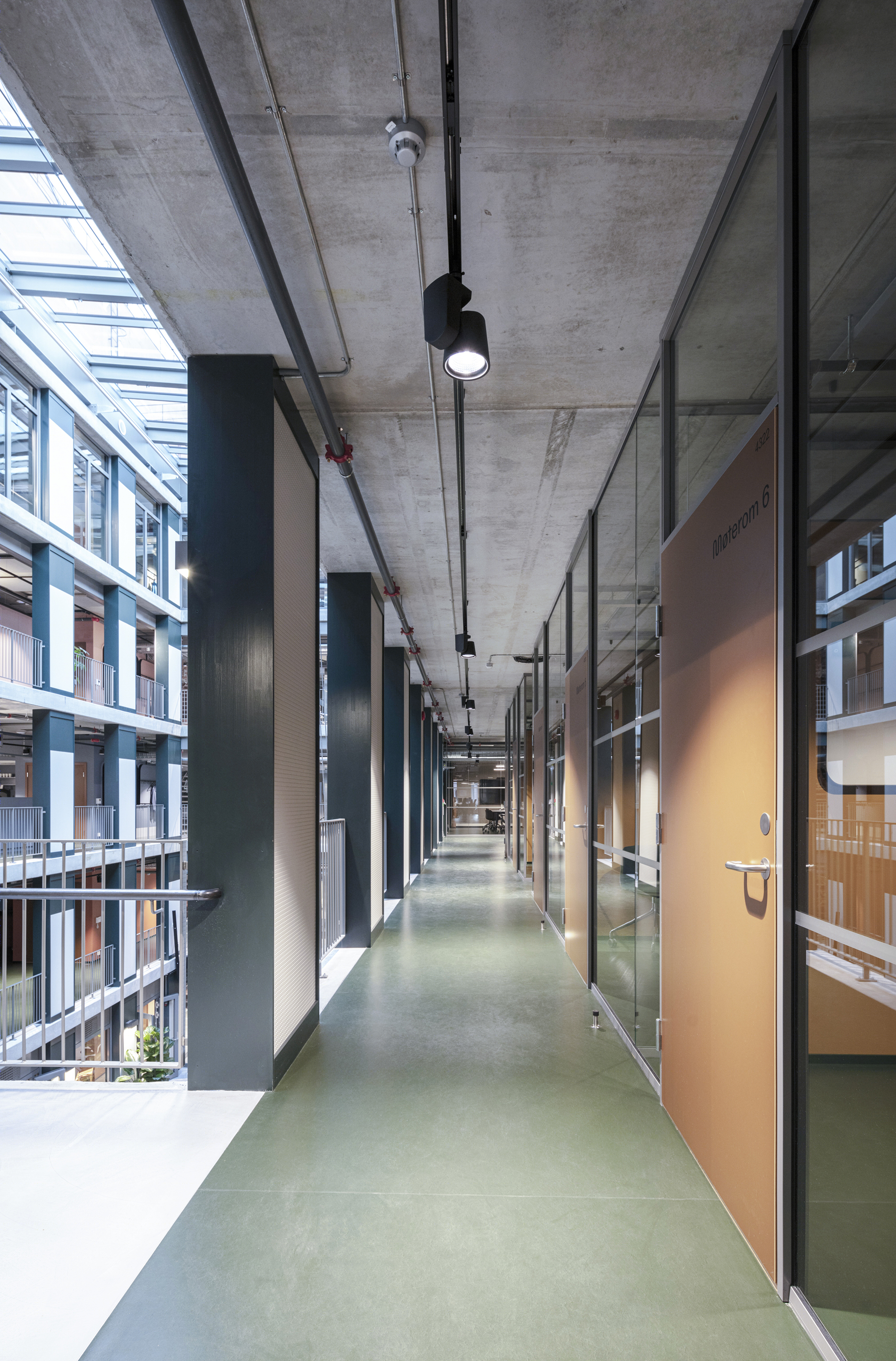 奥斯陆“Youngstorget 3”办公建筑-9
