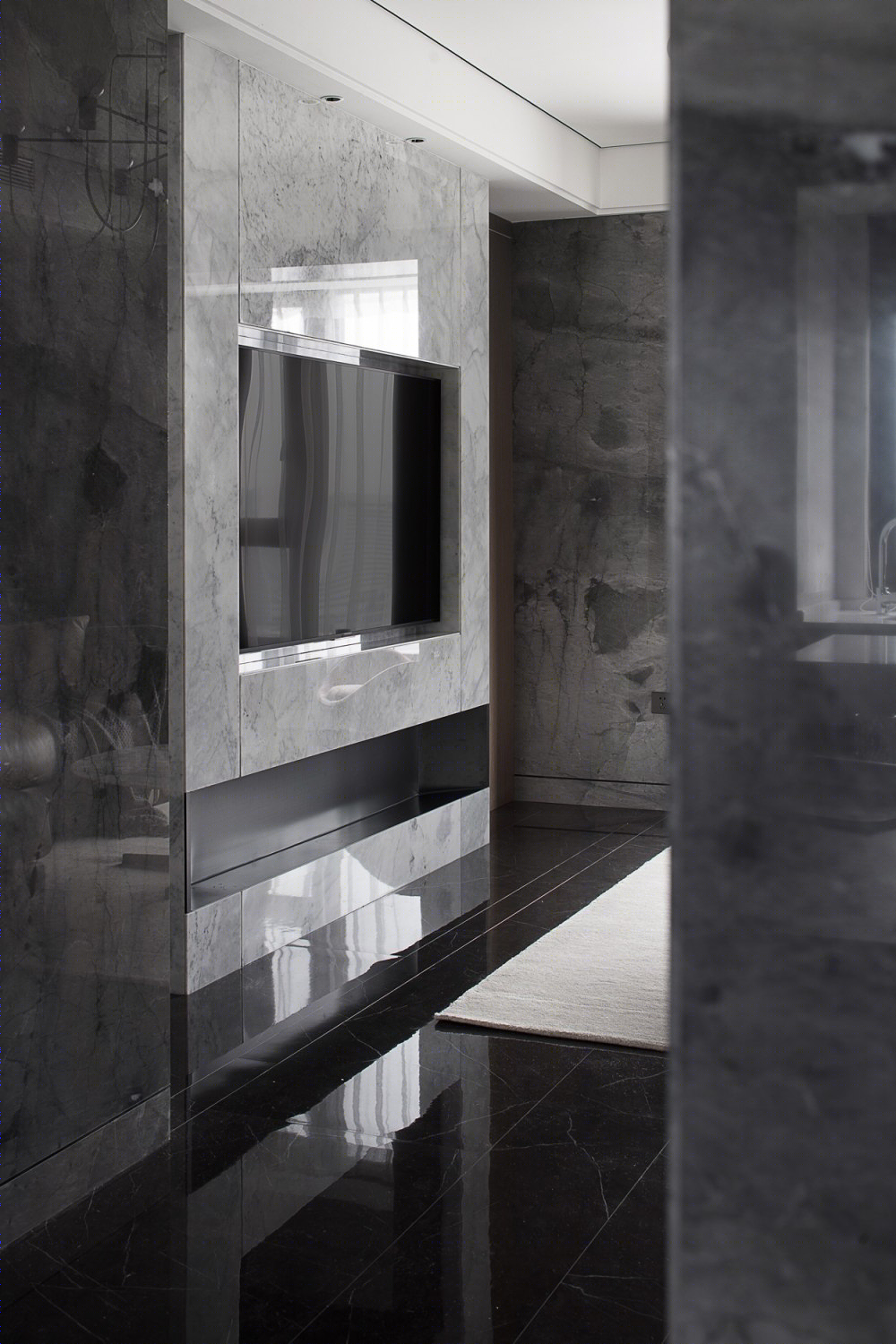 灰色生活的一抹亮色-9