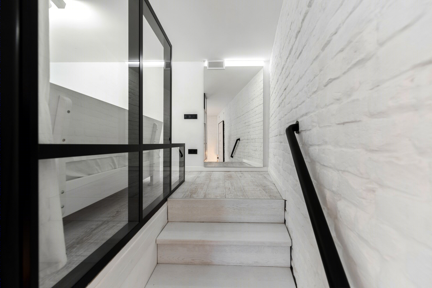 乌克兰年轻夫妇的时尚舒适公寓-19