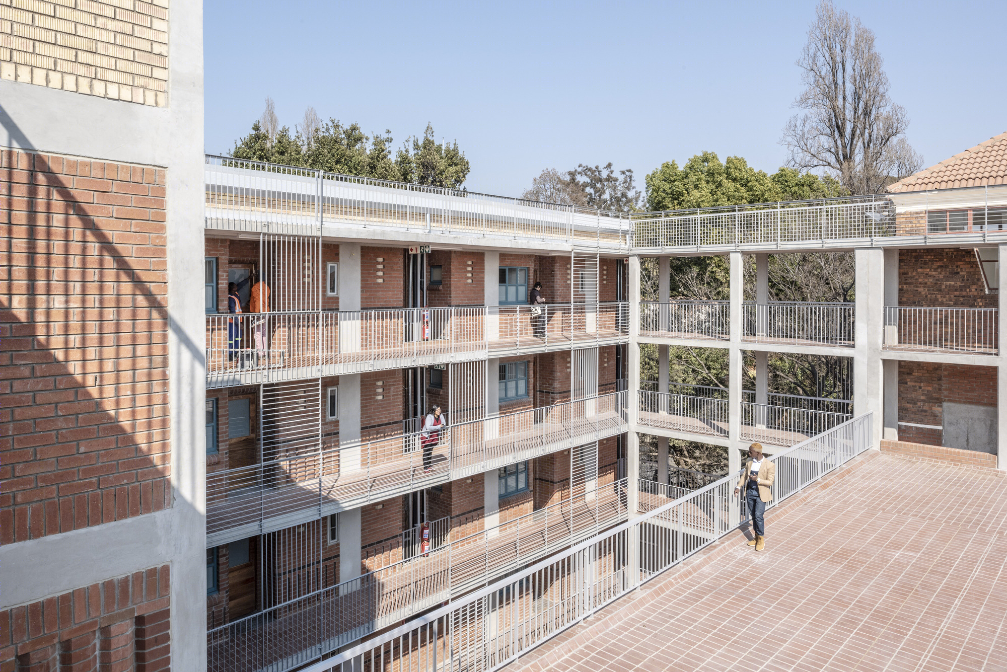 融合校园环境的 Barnato Hall Addition Phase 1 设计-11