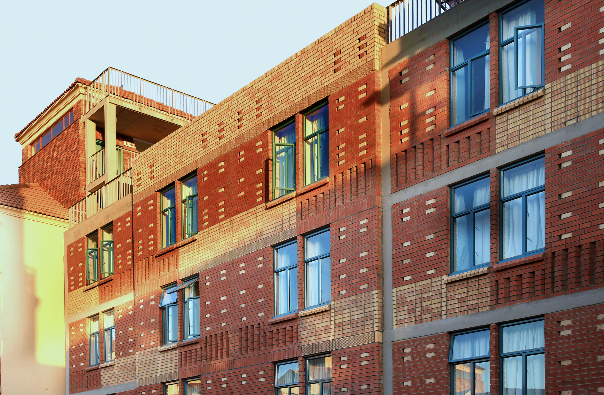融合校园环境的 Barnato Hall Addition Phase 1 设计-14
