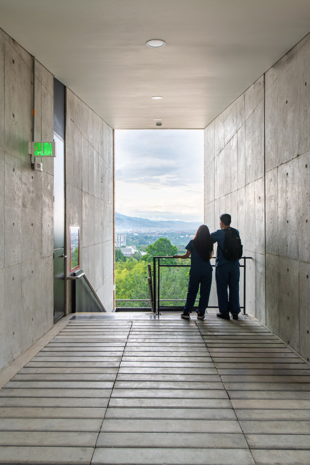 哥伦比亚可持续大学建筑 | 多萨塞德罗大厦-36