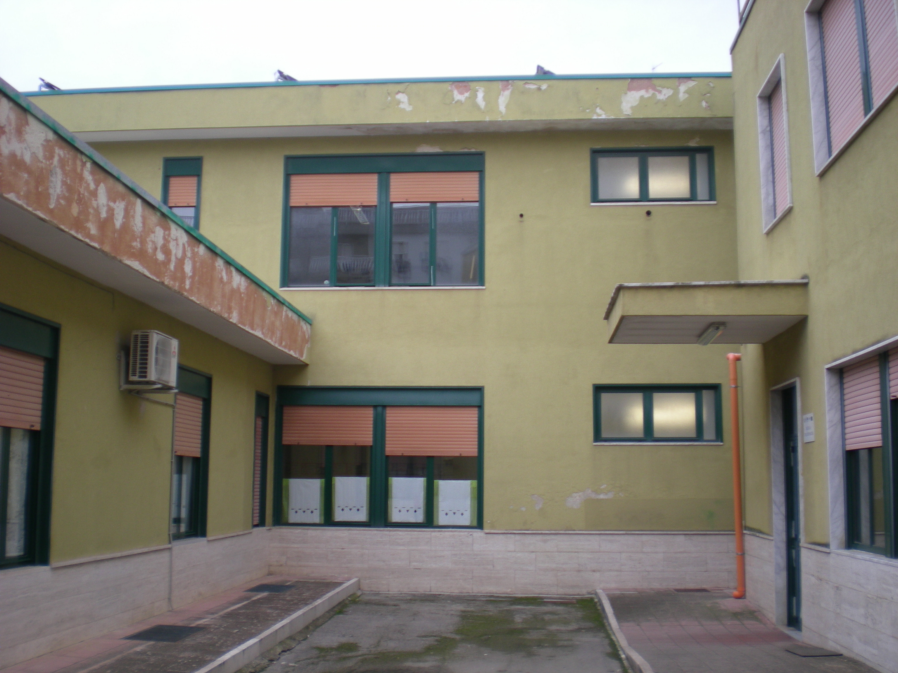 2018 年完成的 Bitonto 市政学校房产改造-1