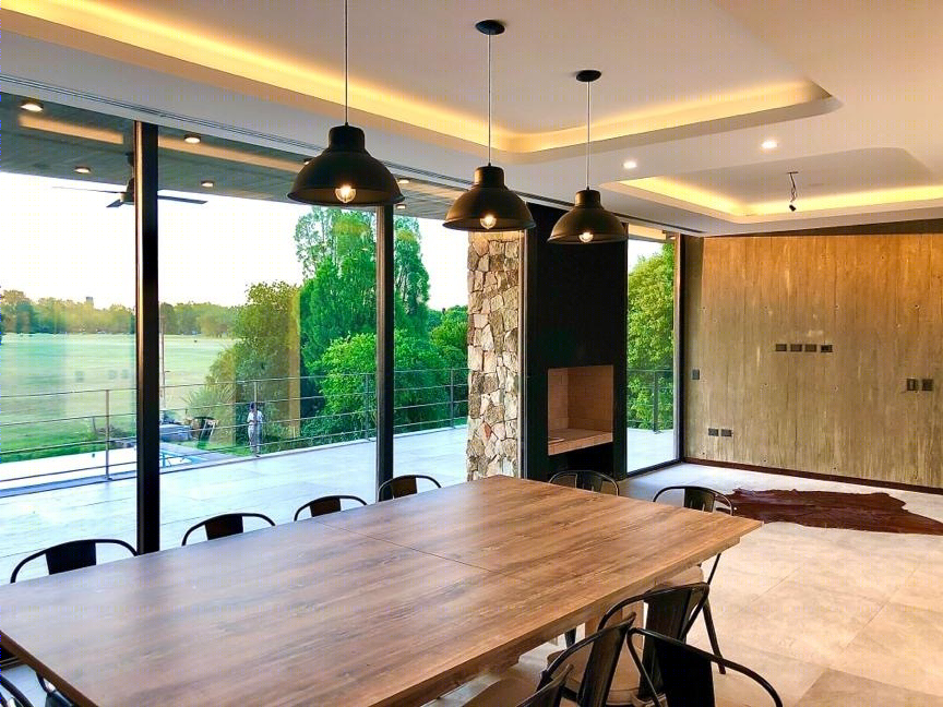 阿根廷 Golf House 别墅，高差地形上的优雅空间-16