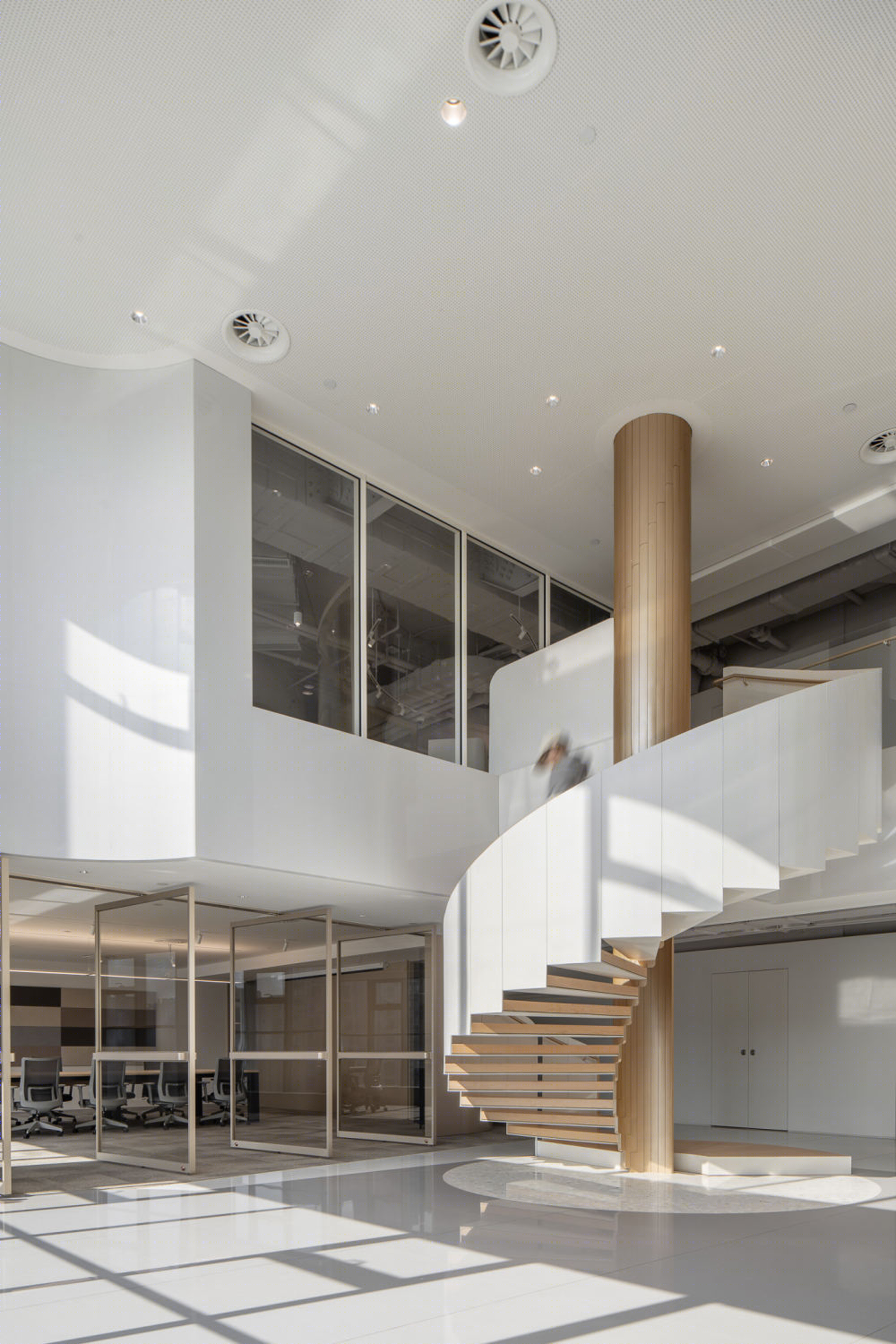 普汇中金办公室丨中国西安丨HONG Designworks-9