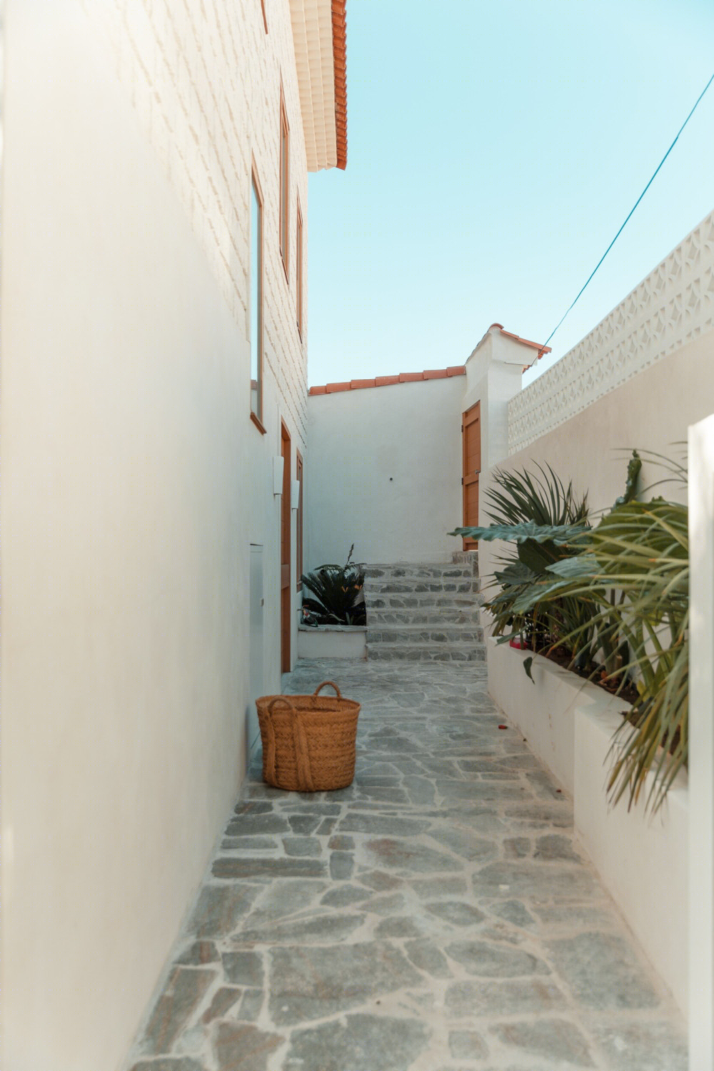 圣特雷莎之家 | 简约风格与自然元素的完美融合-31